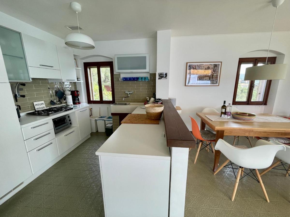 Casa Prima Vista Apartment Torri Del Benaco Bagian luar foto