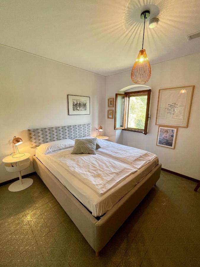 Casa Prima Vista Apartment Torri Del Benaco Bagian luar foto
